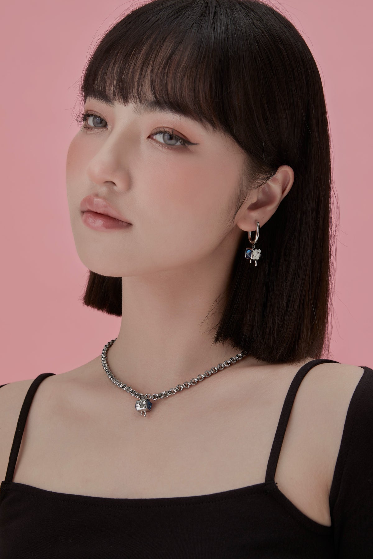 MOON WILD-Candy Cube – Blue Drip