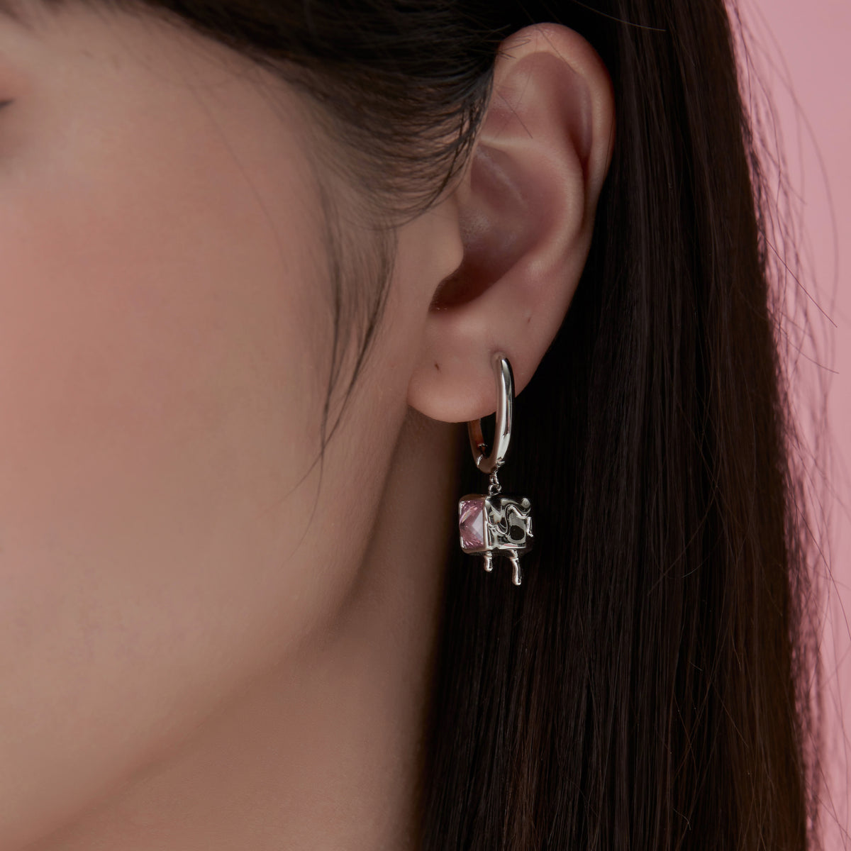 MOON WILD-Candy Cube – Pink Drip