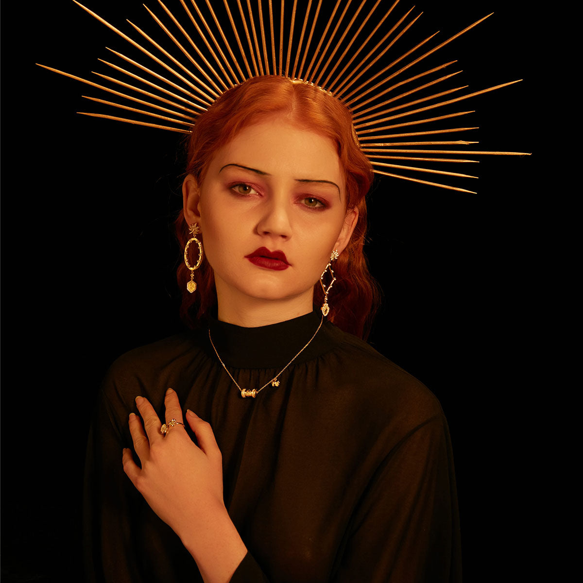 CIGALONG-Golden Wheel of Time Necklace