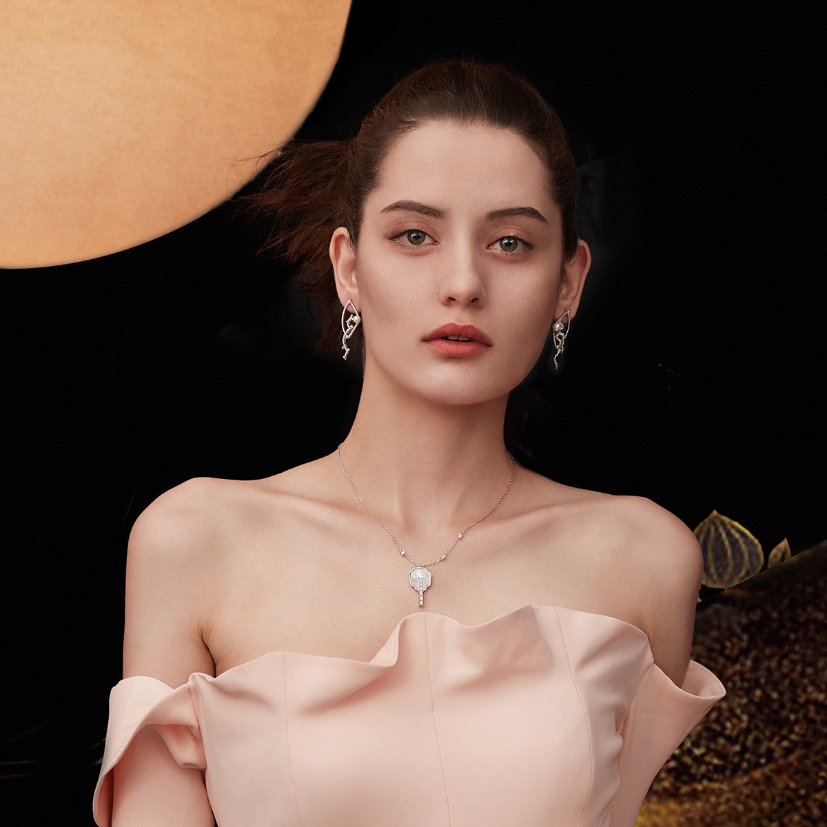 CIGALONG-Pearl Mist Fan Pendant