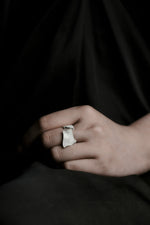 SERIOUSLY NEW-Featherflow Adjustable Ring