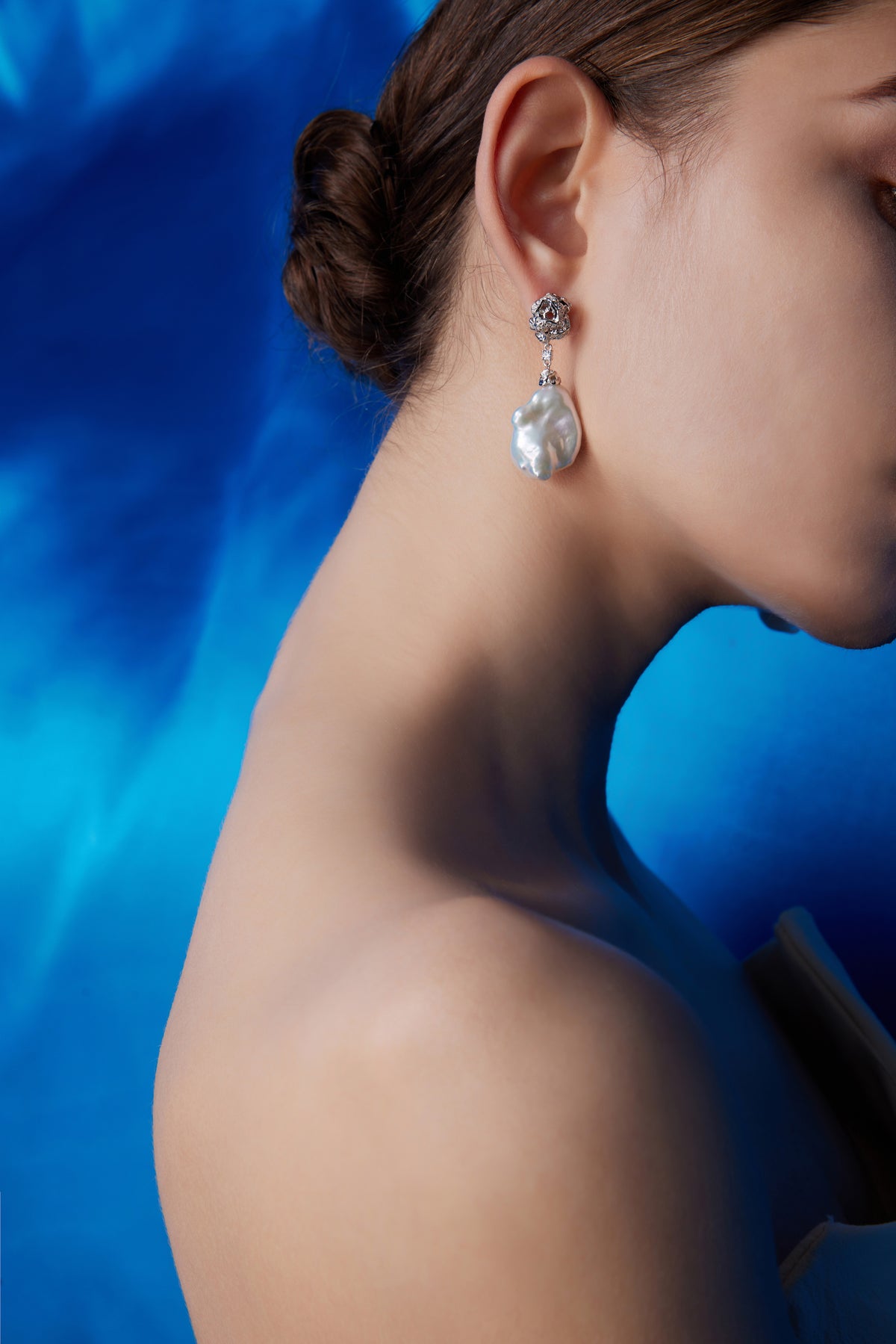 CIGALONG-Baroque Glow Pearl Drop Earrings