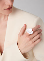 daartemis-White Bloom Adjustable Ring