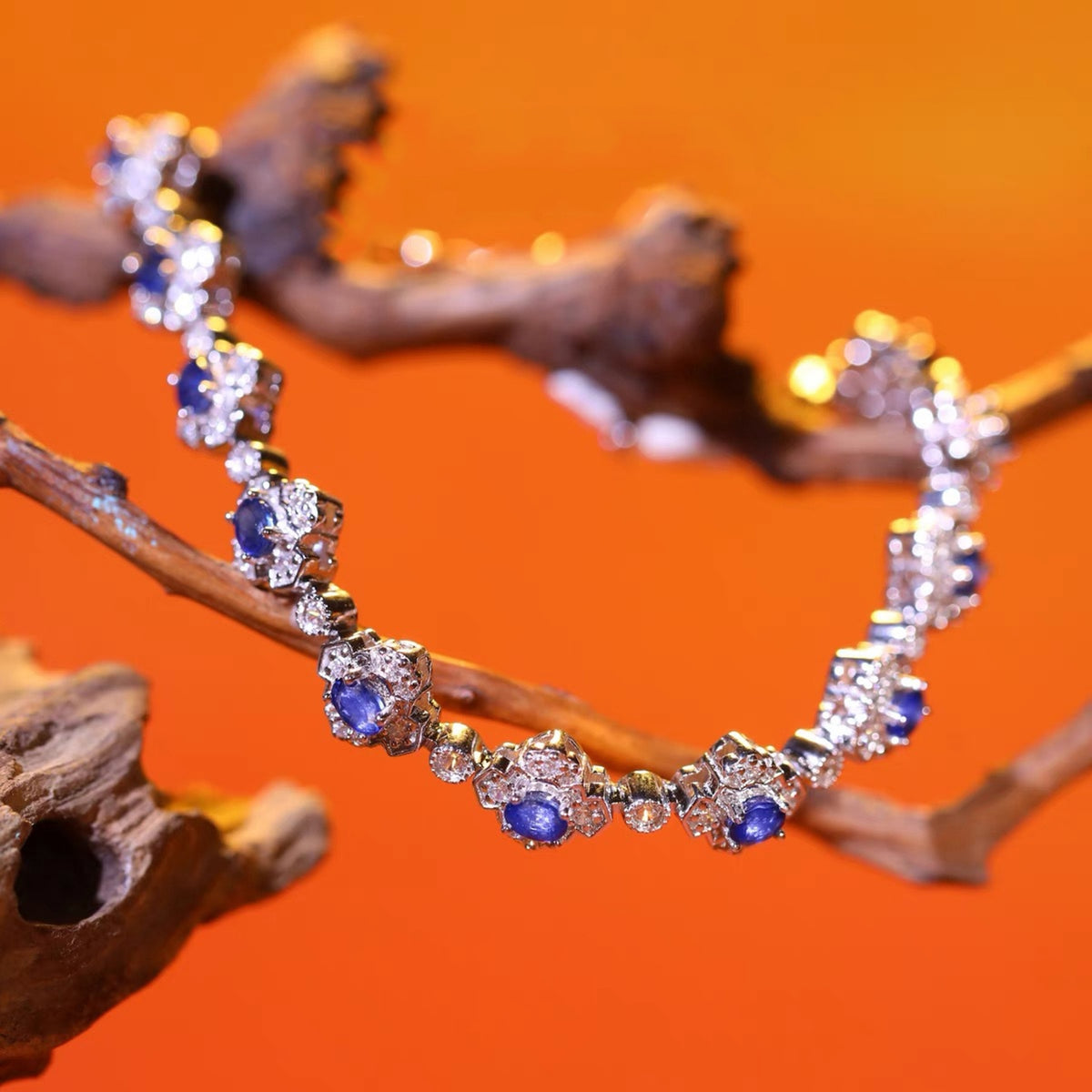 CIGALONG-Sapphire Lattice Blossom Bracelet