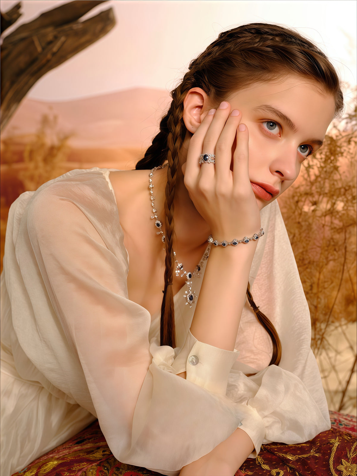 CIGALONG-Sapphire Lattice Blossom Bracelet