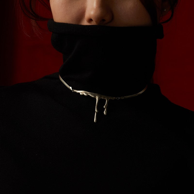 MOON WILD-Melted Motion Necklace