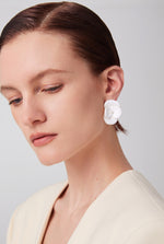 daartemis-Delicate Corn Poppy Petite Earrings – White