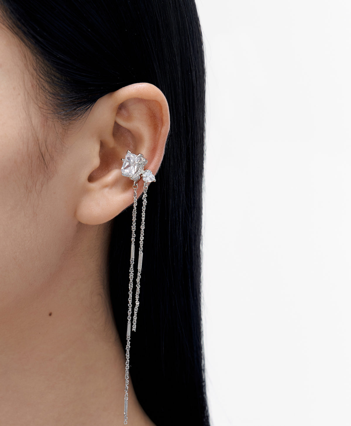 BOONEE-Phantom Series, Heart-shaped Zircon Asymmetrical Ear Cuff